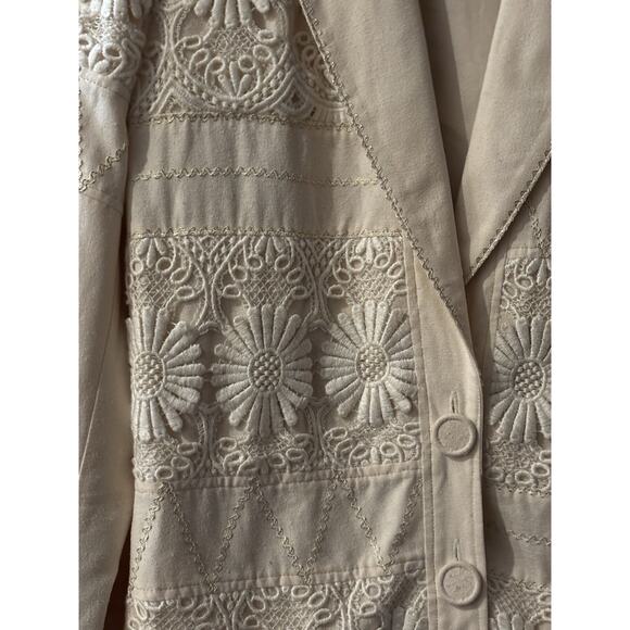 Vintage Women’s Blazer Ivory/ Overlay Crochet Old Money Quiet Luxury Bohemian - Picture 3 of 10